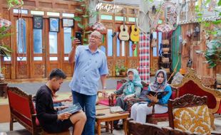 Medjora Cafe Kemuning, Restoran Bergaya Bali di Karanganyar