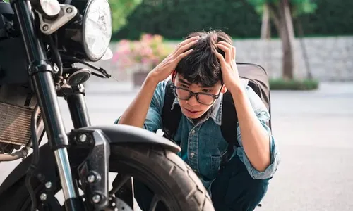 Jangan Panik! Ketahui Penyebab Mesin Motor Tidak Mau Menyala