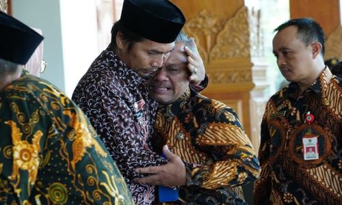 Penuh Haru, Bupati & Wakil Bupati saat Berpamitan dengan ASN Pemkab Madiun