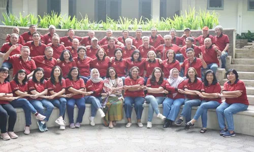 Alumni FEB UKSW Angkatan 1982 Bersatu Kembali di Kampus Indonesia Mini