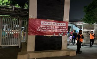 Derbi Jateng, Seribuan Orang Diduga Suporter PSIS Hadir di Stadion Manahan Solo