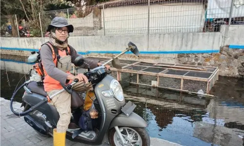 Honda Scoopy Jadi Sahabat Totok Jaga Kebersihan Sungai