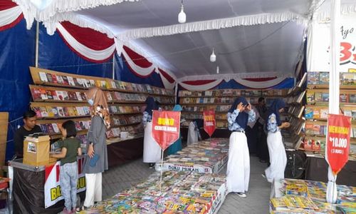 Serbu! Ada Bazar Buku Murah di Halaman Perpusda Boyolali, Mulai Rp2.000/Buah