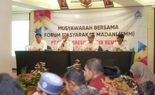 Dorong Percepatan Pembangunan, Semen Gresik Beri Bantuan FMM di Rembang & Blora