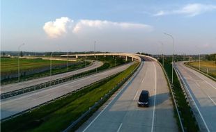 Selain Bahaya, Putar Balik di Jalan Tol Didenda Tinggi