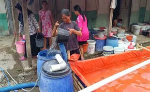 Sumur di Kedungringin Mengering, Karang Taruna Krandon Lor Semarang Carikan Air