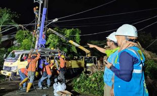 Seusai Hujan Angin di Solo, PLN: Listrik Sudah Pulih 100 Persen