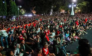 Ribuan Warga Solo Nobar Laga Leg 2 Kualifikasi Piala Dunia Brunei Vs Indonesia