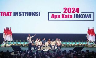 Jokowi Beri Arahan Ribuan Relawan Alap-Alap saat Konsolidasi Nasional di Sentul