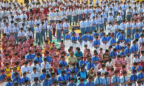 Kemarau Panjang, Ribuan Guru dan Siswa di Kudus Laksanakan Salat Istisqa