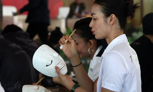 Workshop Lukis Topeng ASEAN Panji Festival di Balai Kota Solo, Diikuti 9 Negara