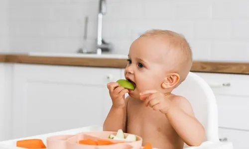 Ini Penyebab Anak Melepeh Makanan dan Melakukan Gerakan Tutup Mulut