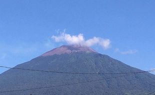 Gunung Slamet Potensi Erupsi, BPBD Purbalingga Siapkan Jalur Evakuasi