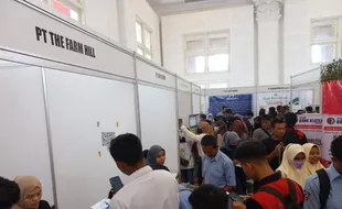 Hari Pertama, Job Fair di Grha Bung Karno Klaten Langsung Diserbu Pencari Kerja