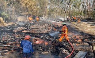 Rumah Warga Tanon Sragen Terbakar, 3 Unit Damkar Dikerahkan