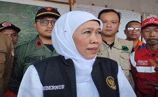 Gubernur Khofifah Sebut Penanganan Karhutla Gunung Lawu Lamban, Ini Penyebabnya