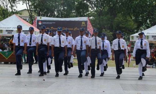 Ratusan Pelajar dari 33 SMP & MTs di Klaten Adu Kekompakan Lomba Baris Berbaris