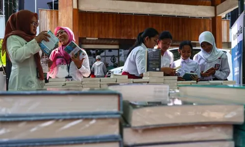 Dispersip Solo Gelar Hari Besar Perpustakaan sebagai Upaya Peningkatan Literasi