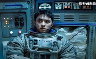 Sinopsis The Moon, Film D.O EXO tentang Perjalanan ke Luar Angkasa