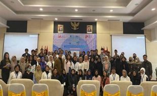 AIESEC in UNS Bersama OJK Solo Ajak Anak Muda Persiapkan Karier