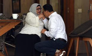 Memulai Kampanye Perdana, Capres Anies Baswedan Minta Doa Restu Ibunda