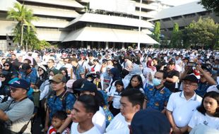 Lepas 10.000 Peserta Jalan Sehat HUT ke-52 Korpri, Pj Gubernur Jateng Pesan Ini