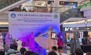 50 Siswa LPK Ismia Karanganyar Pamer Karya di Solo Square Mall Solo