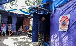 Setahun Gempa Cianjur, 1.700 Penyitas Masih Tinggal di Tenda Darurat