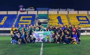 Pegadaian Kanwil XI Semarang Gelar Pertandingan Persahabatan Lawan Jurnalis