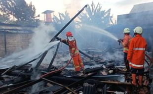 Rumah Warga Gawan Sragen Terbakar, Kerugian Rp70 Juta