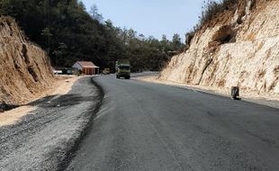 Alhamdulillah! JJLS di Gunungkidul Rampung Dikerjakan, Warga Pun Senang