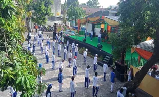 Edukasi tentang Asma, RS PKU Muhammadiyah Surakarta Gelar Senam Bersama