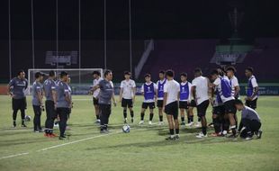 Piala Dunia U-17: Timnas Indonesia Geber Persiapan, Intens Latihan Malam Hari