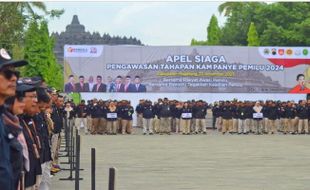 Bawaslu Jateng Apel Siaga di Kompleks Candi Borobudur Magelang