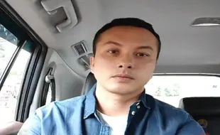 Viral Nicholas Saputra Perdana Live Instagram, Penonton Tembus 10.000 Orang