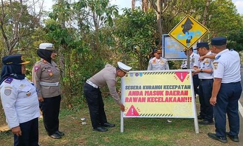 Kerap Terjadi Kecelakaan, Rambu Peringatan Dipasang di Salib Putih Salatiga