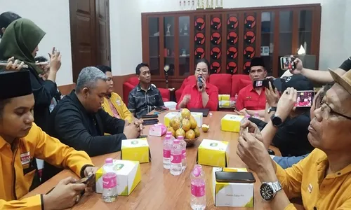 Menangkan Ganjar-Mahfud, PDIP Jateng Undang Milenial Soloraya Rapat di Semarang