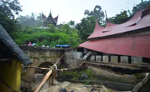 Banjir Lahar Dingin Gunung Marapi Terjang Sejumlah Desa di Tanah Datar Sumbar