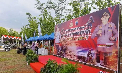 Ratusan Pemotor Tempuh 42 km di Bhayangkara Adventure Trail di Sragen