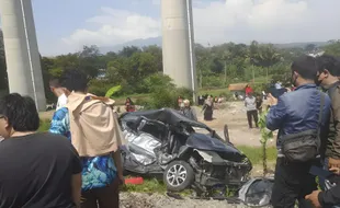 Korban Tewas Kecelakaan KA Feeder Whoosh Bertambah Jadi 5 Orang