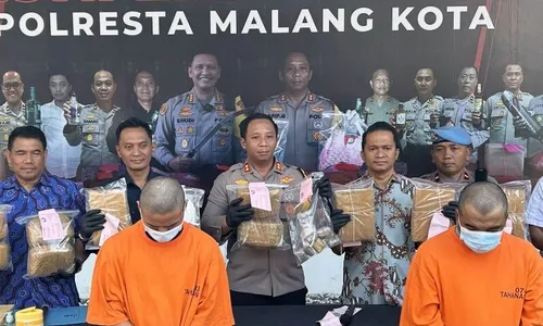 Bakal Diedarkan Malam Tahun Baru, 11 Kg Ganja Diamankan Polresta Malang Kota