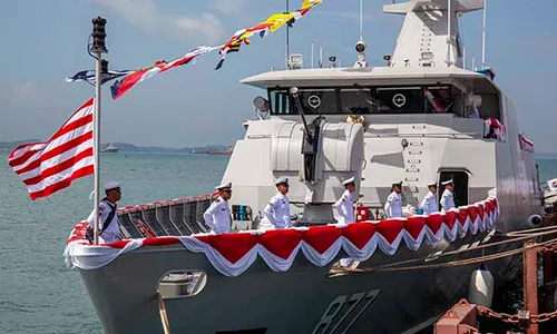 TNI AL Luncurkan KRI Marlin dan Patkamla Jefman di Batam, Perkuat Koarmada III