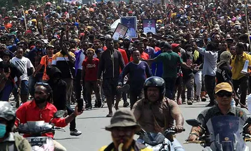 Kapolda Papua Jelaskan Duduk Perkara Kerusuhan Jayapura yang Viral di Medsos