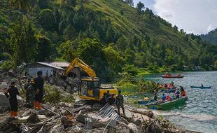 Hari ke-7 Upaya Pencarian 10 Korban Banjir Bandang & Longsor di Humbahas Sumut