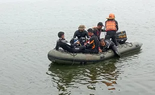 Hari Kedua Upaya Pencarian Pemancing Tenggelam di Waduk Cengklik Boyolali