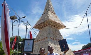 Rekor Muri Pohon Natal dari Kulit Kerang Pertama di Indonesia, Ini Wujudnya