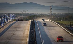 Hari Pertama Operasi, Tol Fungsional Solo-Jogja Dilewati 3.678 Kendaraan 