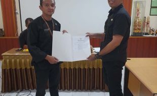 Pegawai Dispermasdes Karanganyar Ditunjuk jadi Pj. Kades Berjo, Ini PR-nya