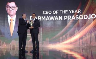 Dirut PLN Darmawan Prasodjo Kembali Dinobatkan Jadi CEO Of The Year