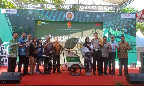 Ada yang Baru di Kawasan Malioboro Jogja, Becak Kayuh Listrik Resmi Meluncur